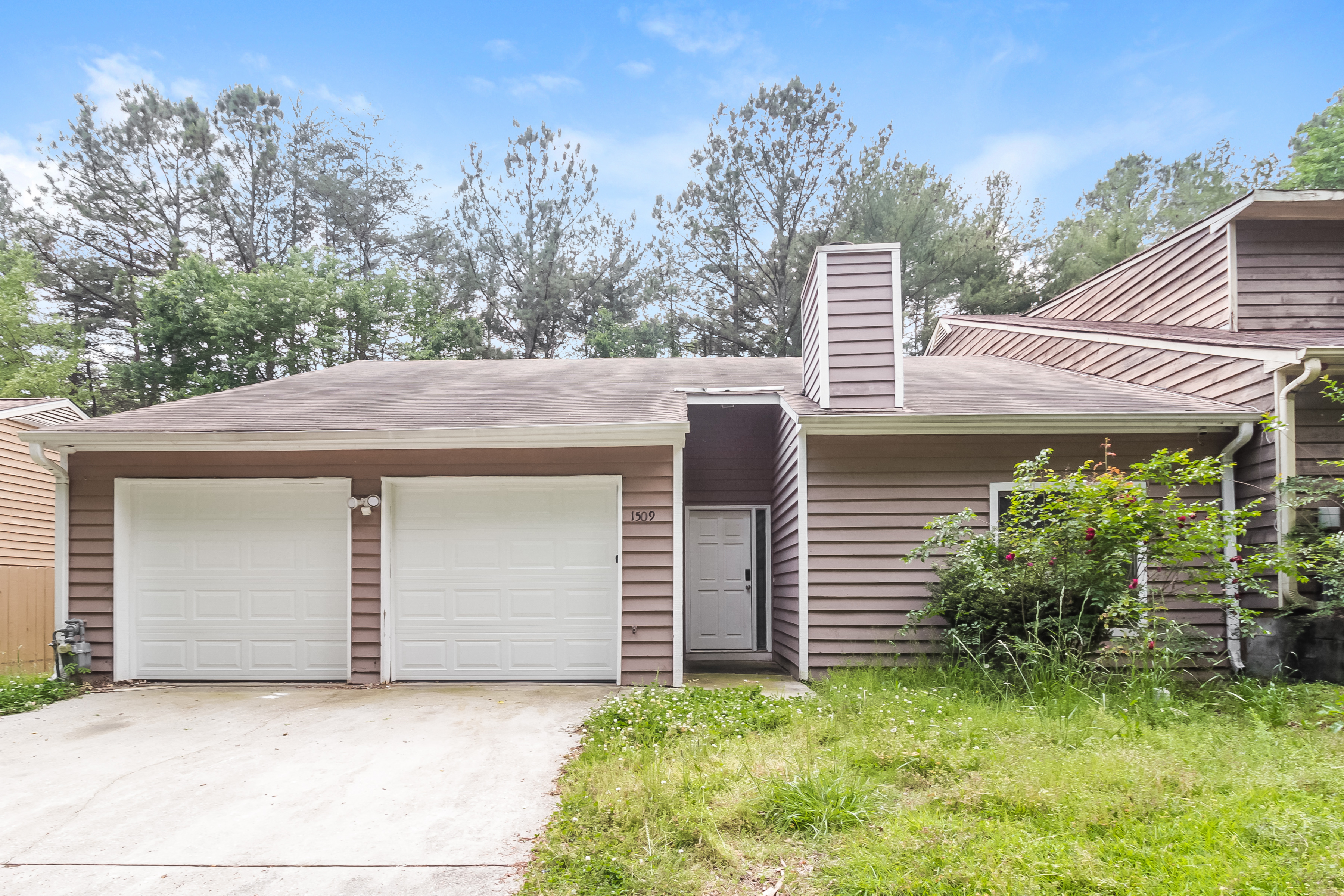 1509 Dillard Rd Stone Mountain, GA 30088